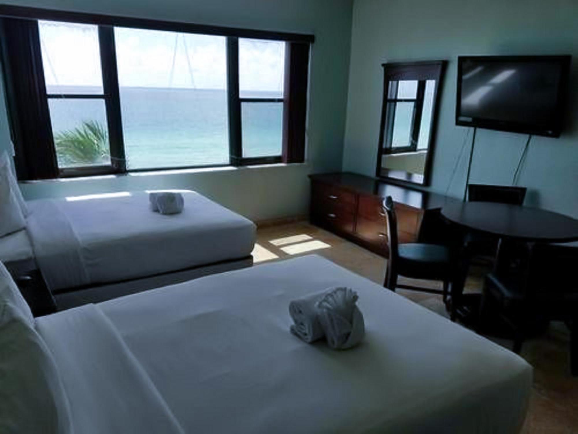 Ocean Front Casablanca Studios With Full Kitchens & Beach Access By Bl Rentals Miami Beach Exterior photo